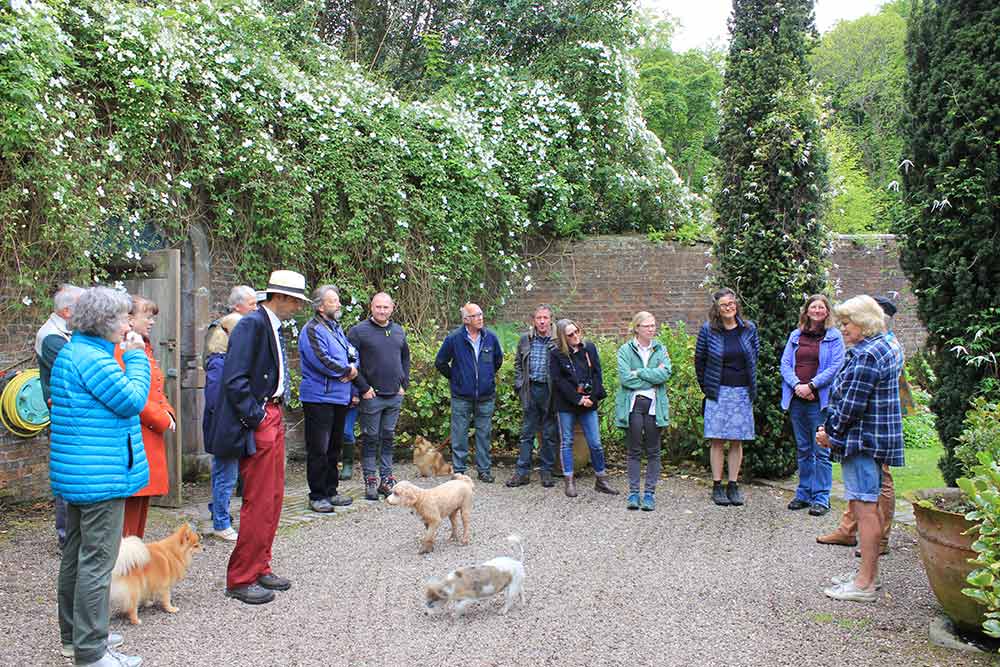 PGG members at the Wemyss Castle Gardens meeting
